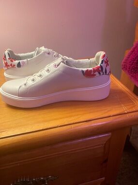 Naturalizer White Platform Sneakers with Red and Pink Floral Heel